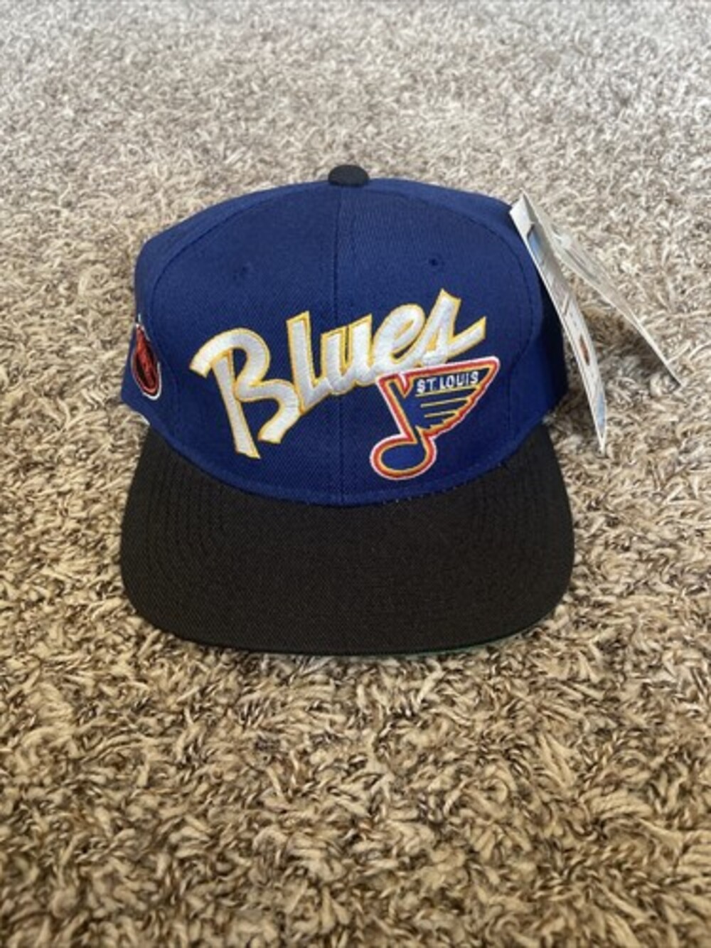 Vintage Sports Specialties NHL St Louis Blues Fitted Hat NWT New Size 6 5/8
